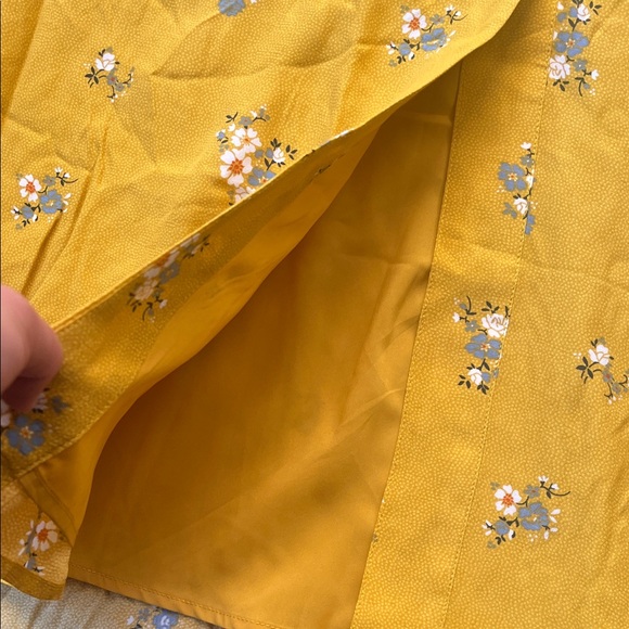 GAP Mustard Yellow Floral A-Line Skirt Summer Long - Picture 5 of 8